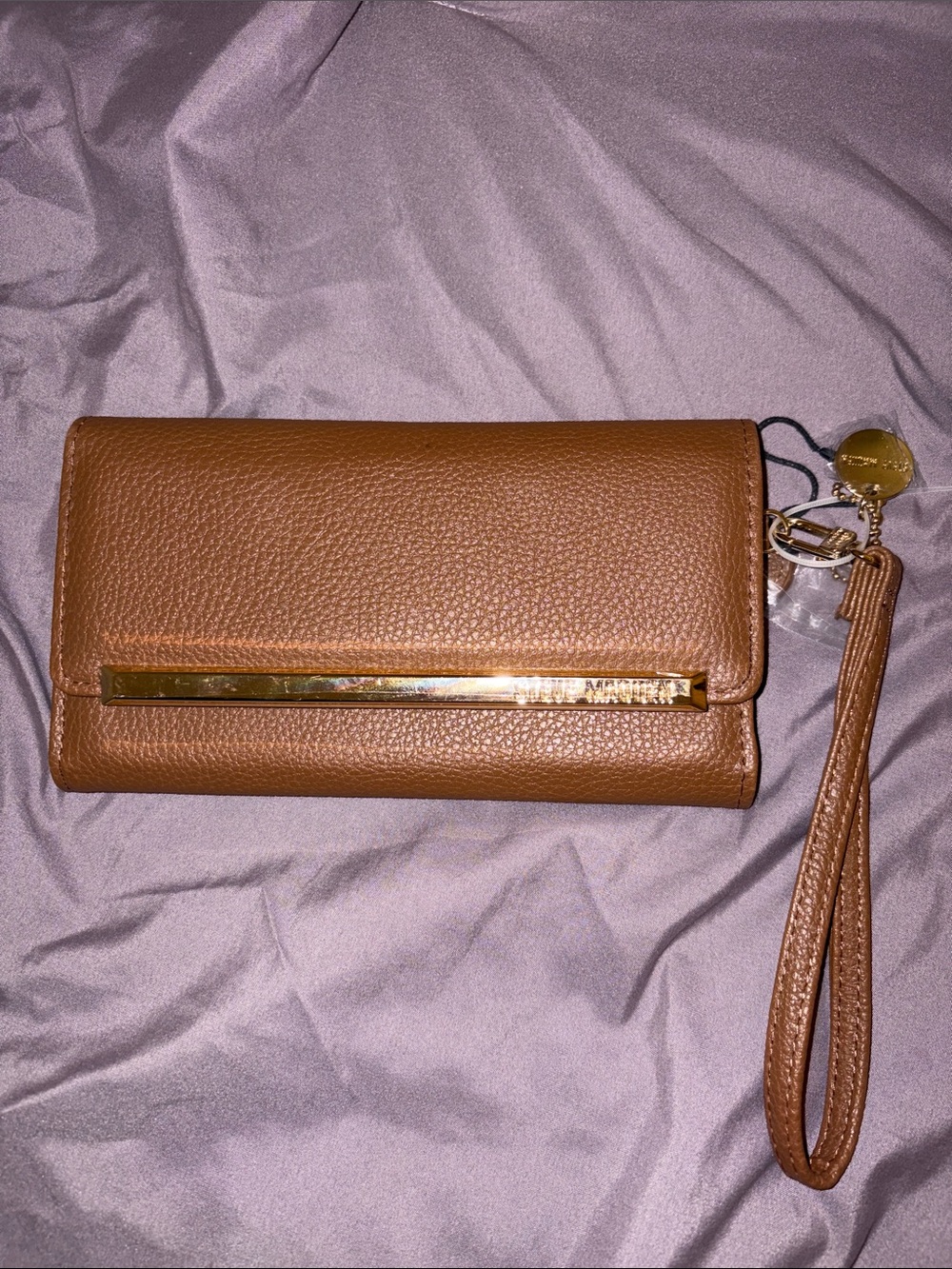 Steve Madden Brown Pebbled Leather Wristlet with Gold Bar